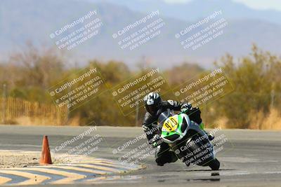 media/Apr-17-2022-CVMA (Sun) [[f474cfa795]]/Race 14 500 Supersport-350 Supersport (Holeshot)/